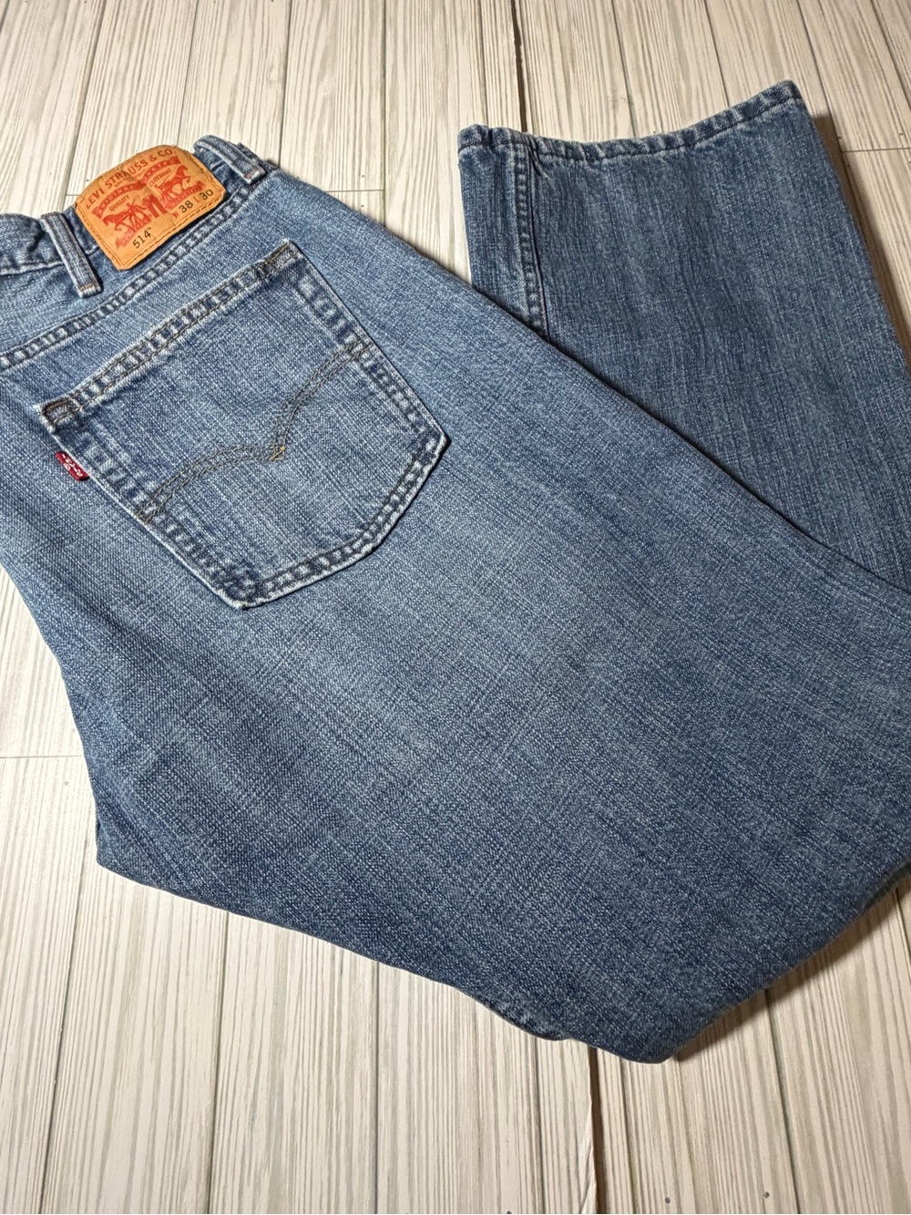 Levi’s 514 Straight Leg Jeans Men’s 38x30 Light Wash Denim Classic Casual Blue